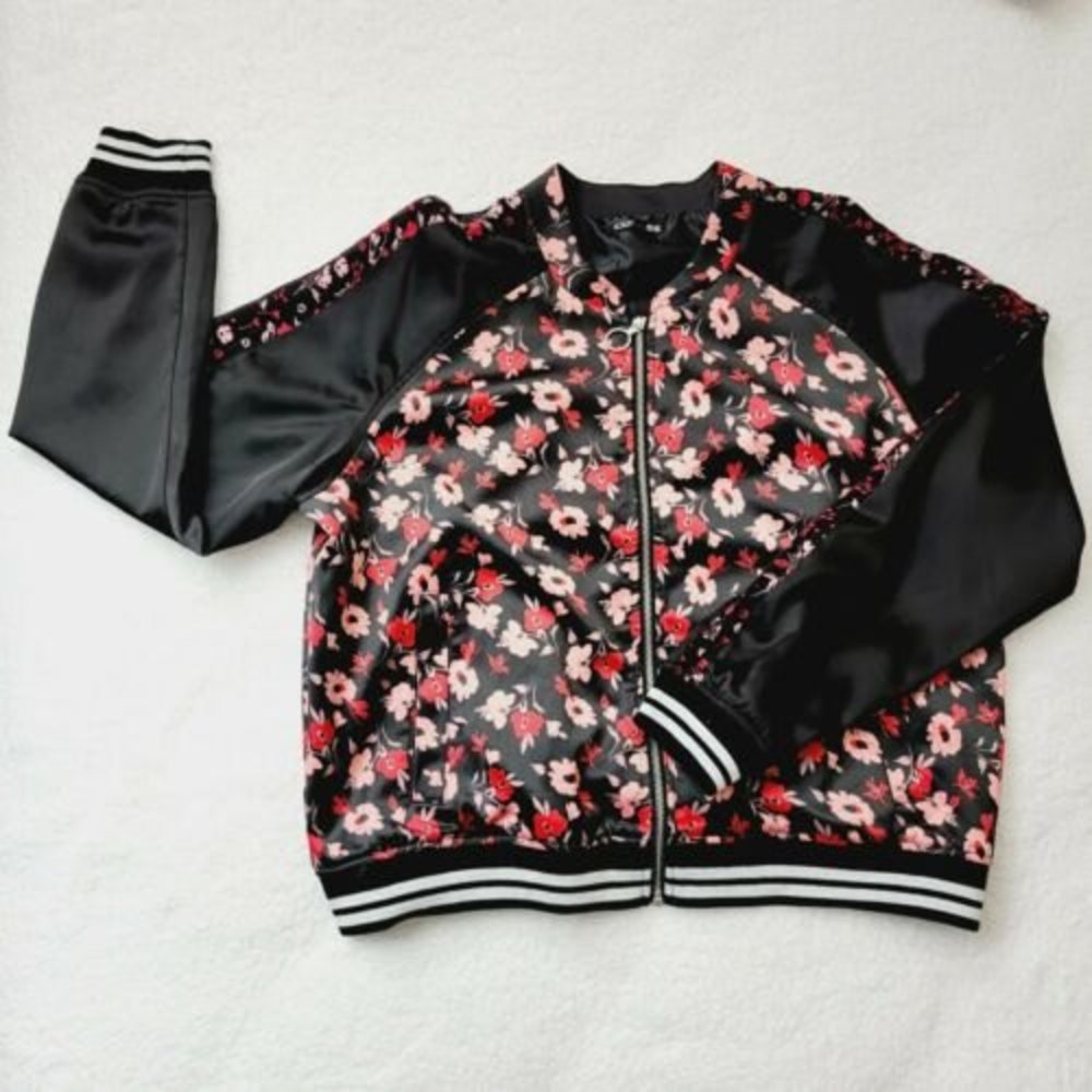 Express Women's Black Floral Satin Long Sleeve Jacket Jacket Size XL